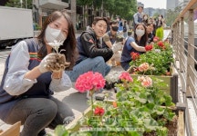 세븐일레븐, 청계천에 화단 조성 꽃 피는 청계천 활동