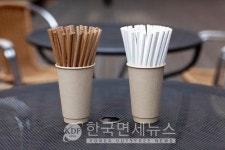 리앤비·한솔제지, 종이빨대 자원순환 시스템 개발
