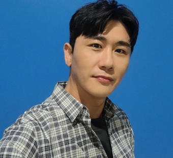 가수 영탁, 막걸리 상표권 사용 금지 소송 승소 