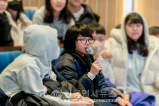 한국콜마 종기원, 서초구 언남초교 학생 초청 직업체험 진행