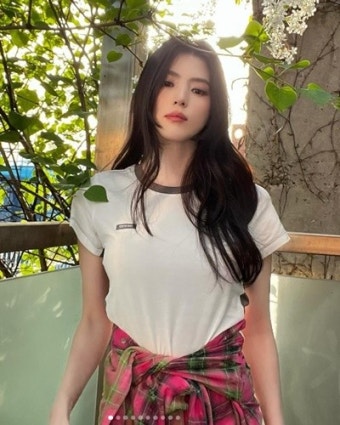 한소희 측, 프랑스 학교 입학 거짓 의혹 일축 