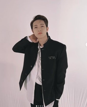 NCT 런쥔, 일반인 연락처 '사생팬'으로 착각해 공개 