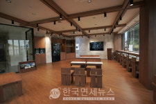 블랙야크, 복합공간 베이스캠프 청계산점 오픈