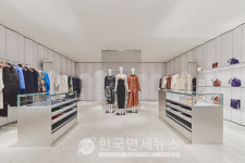 진서연, 아크리스 현대百 압구정 본점 리뉴얼 오프닝 이벤트 참석