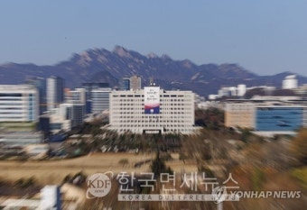 尹 여전히 인사권 행사... 류혁 법무부 감찰관 면직 재가
