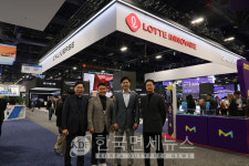 롯데이노베이트, CES 2025서 칼리버스로 차세대 메타버스 비전 제시