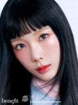뱅 헤어의 태연, 베네피트 배드갤 바운스 마스카라 화보에