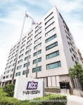 KCC글라스, 유리 기술력으로 반도체 시장 진출... 유리기판 개발