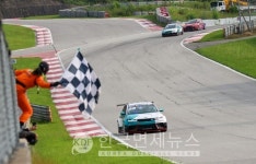 금호타이어, 현대 N 페스티벌 전기차 레이스 2라운드 1∙2위 석권