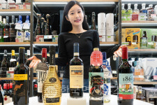 세븐일레븐, 와인 최대 53% 할인… 명절에도 집에서 가성비 한 잔