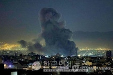 이란의 '물귀신 작전' 효과?… 걸프국 '경제급소' 국제공항 등에 집중 '3400편 무더기 결항' 