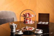 코트야드 메리어트 서울 타임스퀘어의 모모바,합리적인 가격의 ‘오! 베리 스트로베리 애프터눈 티 세트’ 선보여