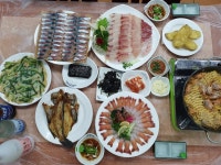 제주 성산맛집 ‘신산포구 자연산횟집’ / 30% 포장할인 이벤트로 여행객과 현지인의 호평 이어져