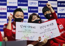 <PBA News> 당구장 사장님 힘내세요.선수들도 캠페인동참