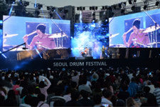 드럼 마니아들 모여라! 최정상 드러머들의 화려한 퍼포먼스 볼 수 있는 서울드럼페스티벌