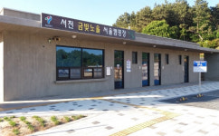 1박에 2만5천원…캠핑장으로 변신한 지방폐교 8곳