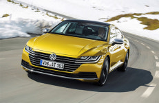 폭스바겐 아테온, 12월이 구매 적기… 4000만원 초반에 소유 가능