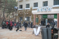 [드라마 속 장소] ‘낭만닥터 김사부2’ 촬영지로 나오는 돌담병원, 실제로 어디?