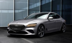 제네시스, 다음달 출시 예정인 더 뉴 G70 공개… 역동적인 디자인으로 재탄생