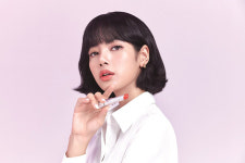 블랙핑크 리사, 글로벌 메이크업 브랜드 맥 앰버서더로 발탁!