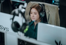 런온, 거북목 임시완XPC방 게이머 신세경 스틸 공개