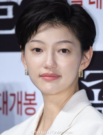 이엘, 영화 '그녀가죽었다' 출연 확정…변요한과 호흡