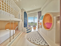 키즈룸, 키즈라운지, 이색 프로그램 등 아이 동반한 가족 여행객 겨냥한 호텔가 이색 서비스