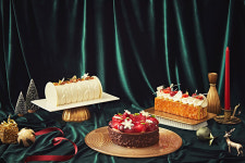 예술작품 같은 비주얼의 크리스마스 케이크 눈길… 크리스마스 분위기 가장 잘 담은 호텔 케이크, 어디?