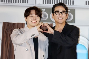 [종합] '부기장' 하정우vs'첫 악역' 여진구…선택에 대한 이야기 '하이재킹'