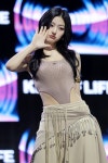 [종합] 목표는 코첼라…흥행 연타 장인 키스오브라이프의 신보 Get Loud
