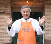[인터뷰] 최일도 다일공동체 대표 “밥퍼, 국내 넘어 해외로...빈민촌 아동에 ‘꿈 디딤돌’”