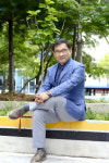 신앙인으로, 약사로, 동창회장으로 논산발전에 기여