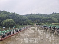 [뉴스레이더] 진천군 새마을회,  조직력 강화  견인 …   농다리 플로깅 데이  성료