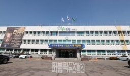 [돋보기] 진천군-진천시니어클럽, 광복 80주년 기념 캠페인 전개