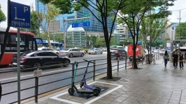 강남구, 전동킥보드·자전거 주차공간 233곳 운영 확대
