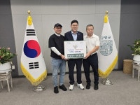 뚝방국수 임수택 대표 가족, 담양군에 500만원 고향사랑기부 동참