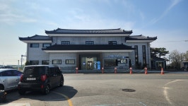 250mm 폭우 이겨낸 참나무잎 생강, 보물 6점 품은 송광사… 오감으로 즐기는 완주 미식 기행