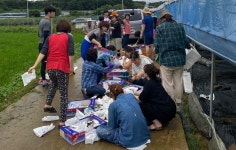 백송교회, 폭우 피해농가 일손 도와