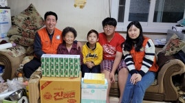 소외된 노인들 섬기는 작은 천사
