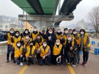 노숙인 섬기고 무료 쉼터 제공 200명 가까운 봉사자 참여
