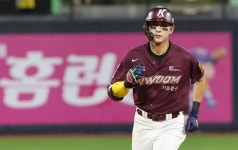 연봉 11억 원 KBO 단년계약 연봉킹 이정후 내친 김에 올 시즌 주장까지 꿰차