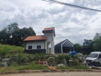임진각순례자의교회, 8월 현재 2채 마무리 단계