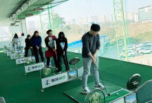 로뎀나무국제대안학교, 다문화 학생 골프를 만나다