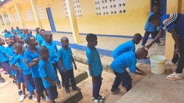 [선교편지] 시에라리온의 작은 교실과 골목에서 피어나는 복음의 빛