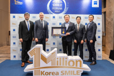 정영택 원장, 환자의 눈을 밝히는 인술의 길을 말하다