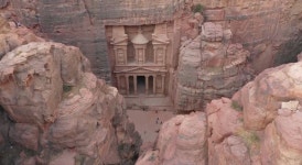 반석 위에 세워진 복음의 도시…페트라에서 만난 신앙의 흔적