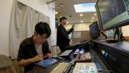 [하나님과 동업 중] 보이지 않는 곳에서 소리로 예배를 세웁니다
