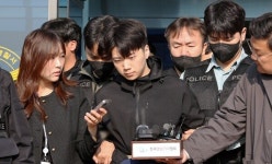 장윤기 사건 수사, '경찰 가족 감싸기' 의혹 확산