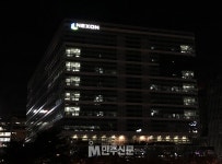 게임의 성지, 판교...등대의 불빛은 꺼지지 않는다
