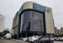 [현장르포] 대우건설 서산 푸르지오 더 센트럴 견본주택 가보니… 가족 단위 3040대 몰렸다